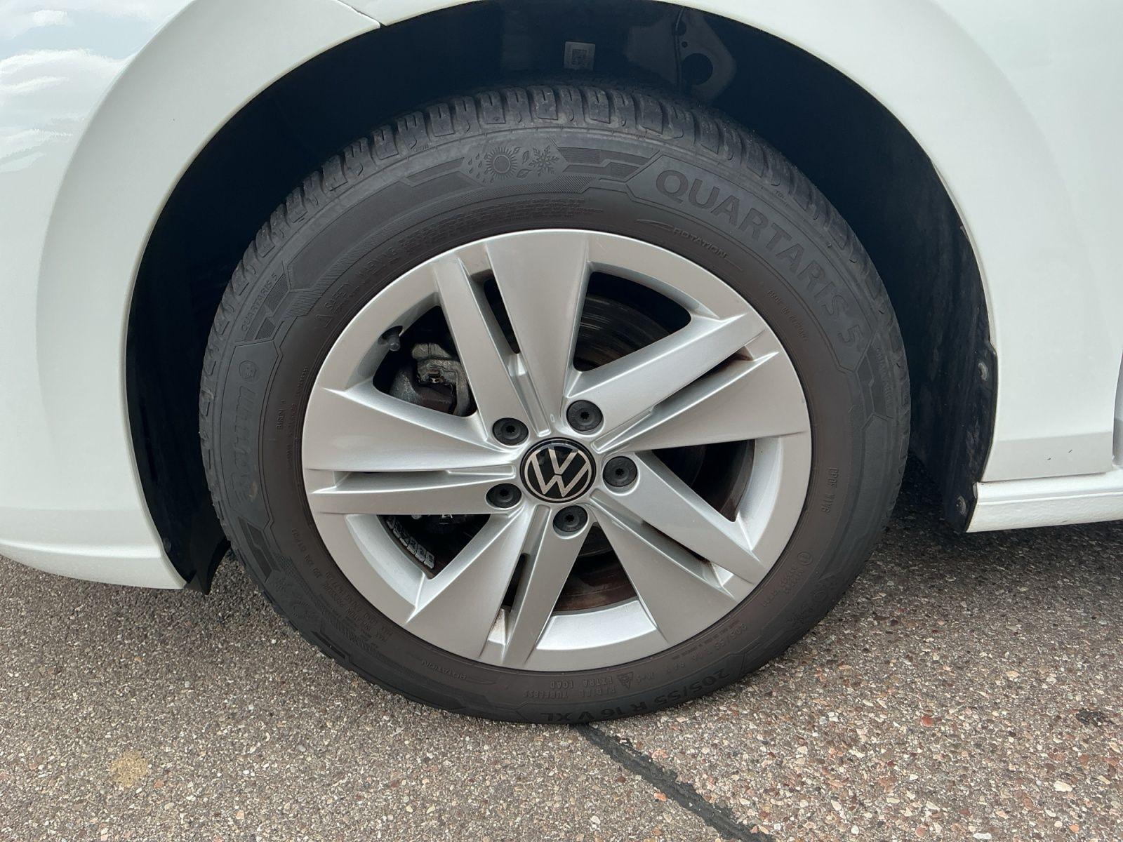 Volkswagen Golf VIII 1.5 TSI Life Navi LED Sitzheizung, миниатюра 15