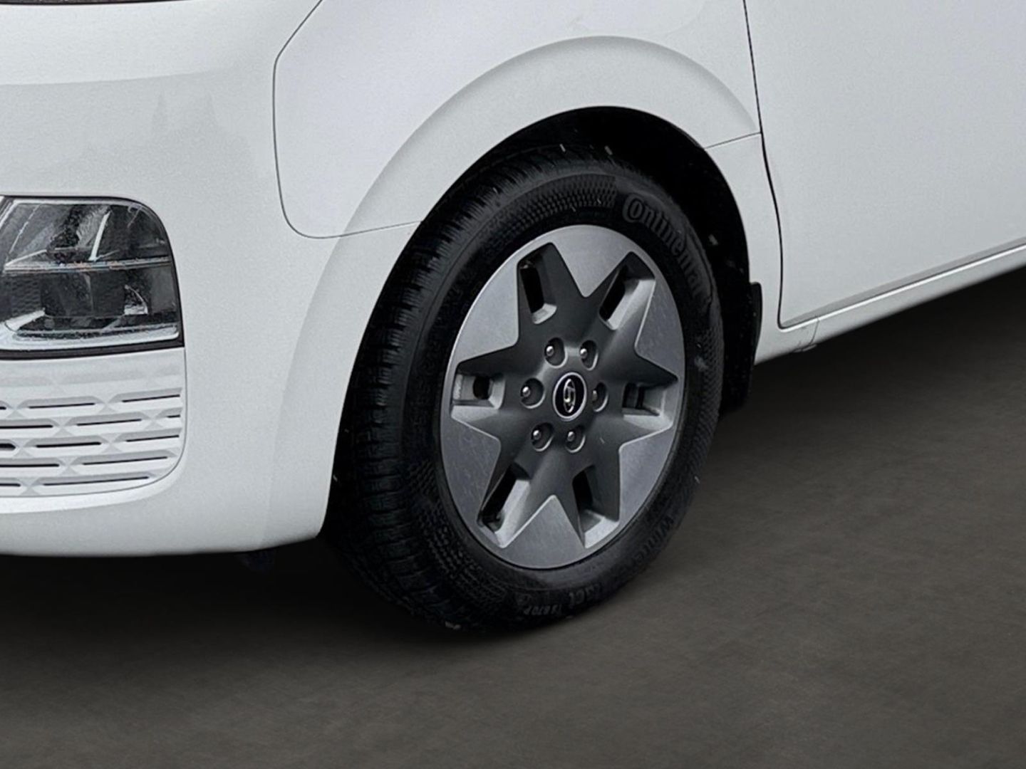 Fahrzeugabbildung Hyundai STARIA Trend 2.2 CRDi 9-SITZER+360°CAM+LED+ACAA