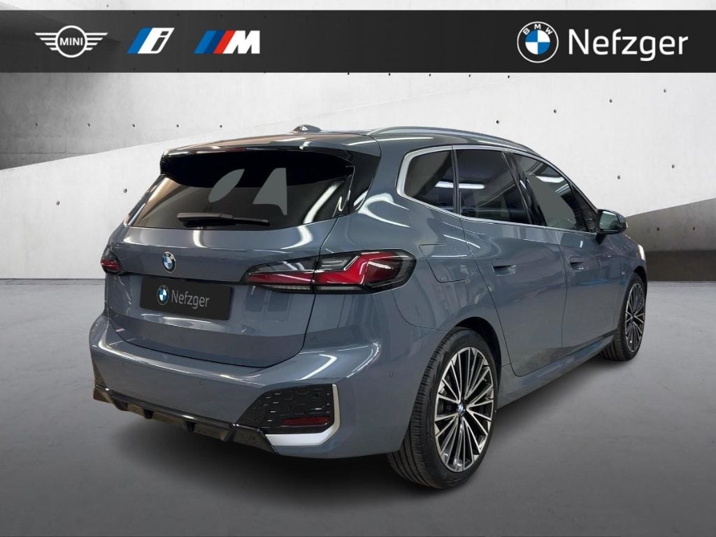 BMW 223 Active Tourer i M Sport H&K HUD PANO RFK foto 4