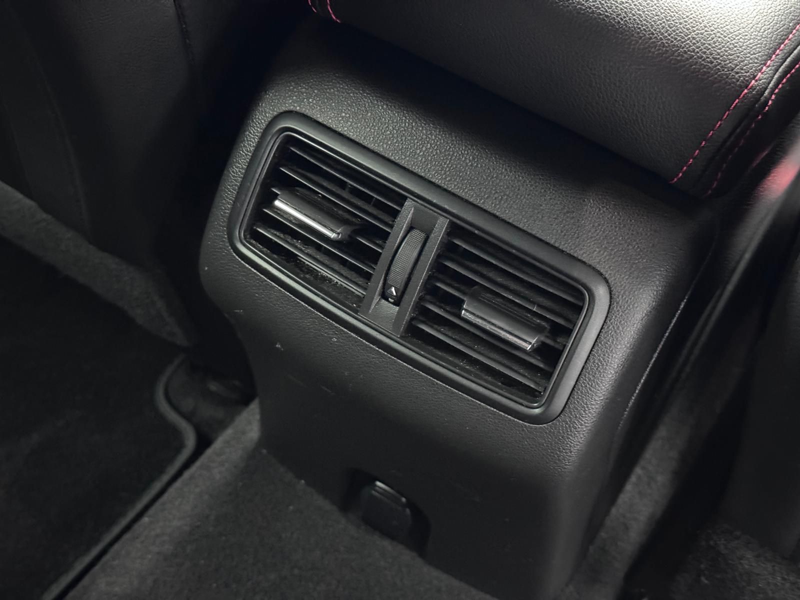 Fahrzeugabbildung Renault LIMITED BLUE dCi 200 EDC/ACC/BOSE/AHK/MASSAGE/DA