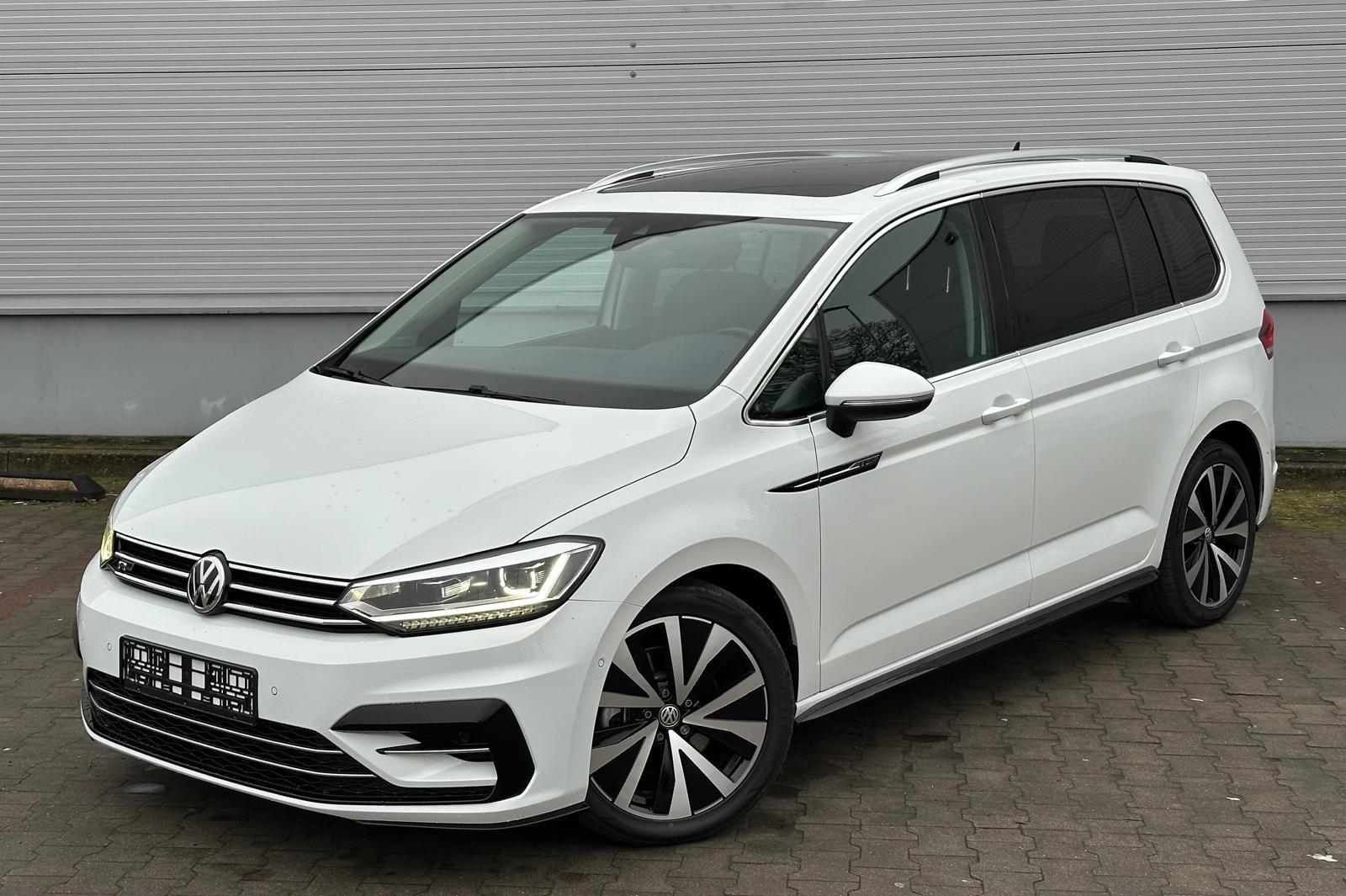 Volkswagen Touran Highline R Line Panorama 7 sitzer DSG ACC