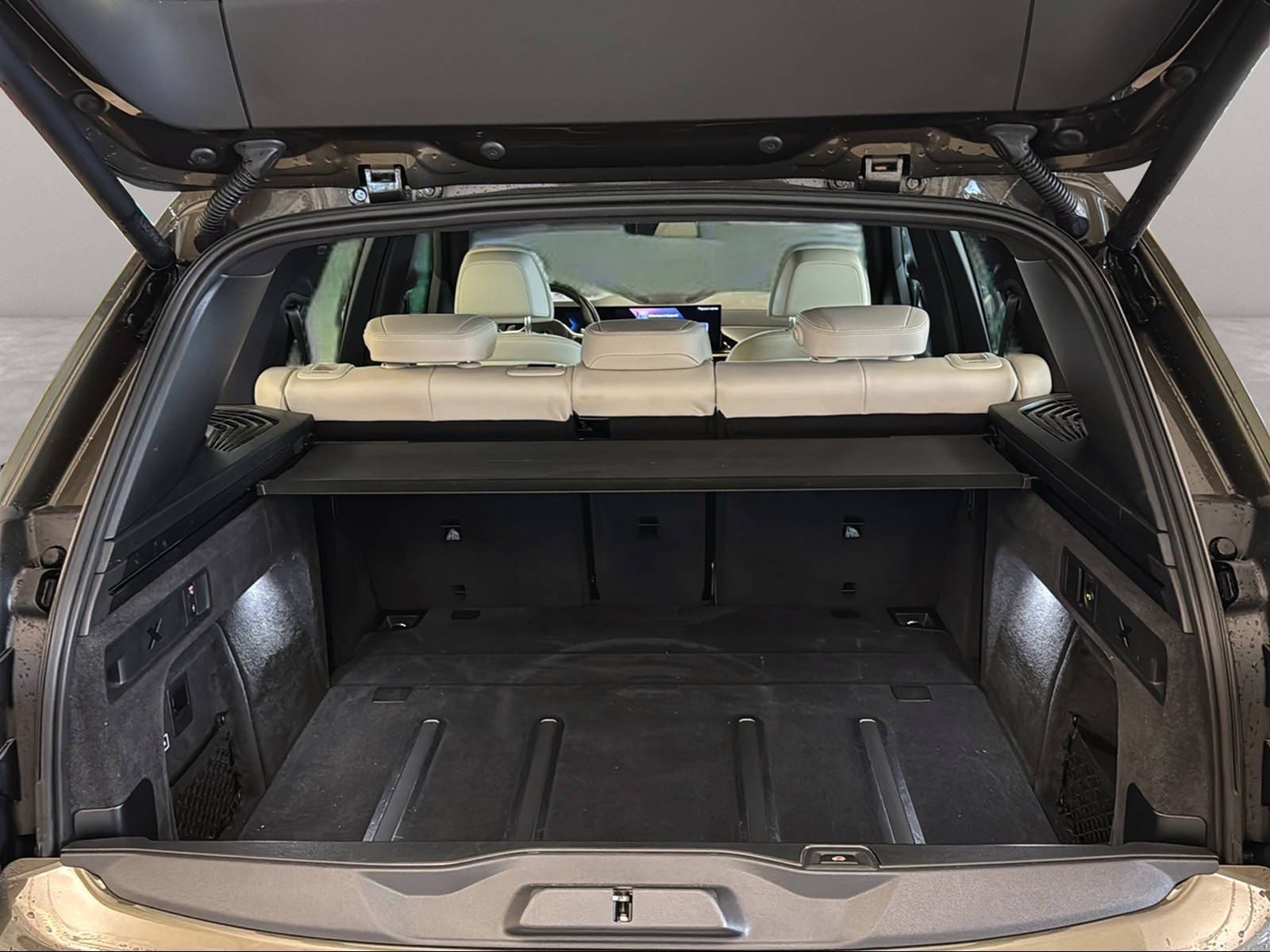 BMW X5 xDrive30d M Sport Navi AHK Kamera Pano.Dach foto 13