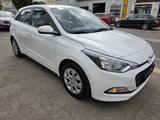 Hyundai i20 Go +KLIMA+ALLWETTER+GARANTIE+ - Hyundai i20 Gebrauchtwagen in Köln
