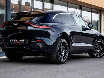 2021 Aston Martin DBX — фото 6