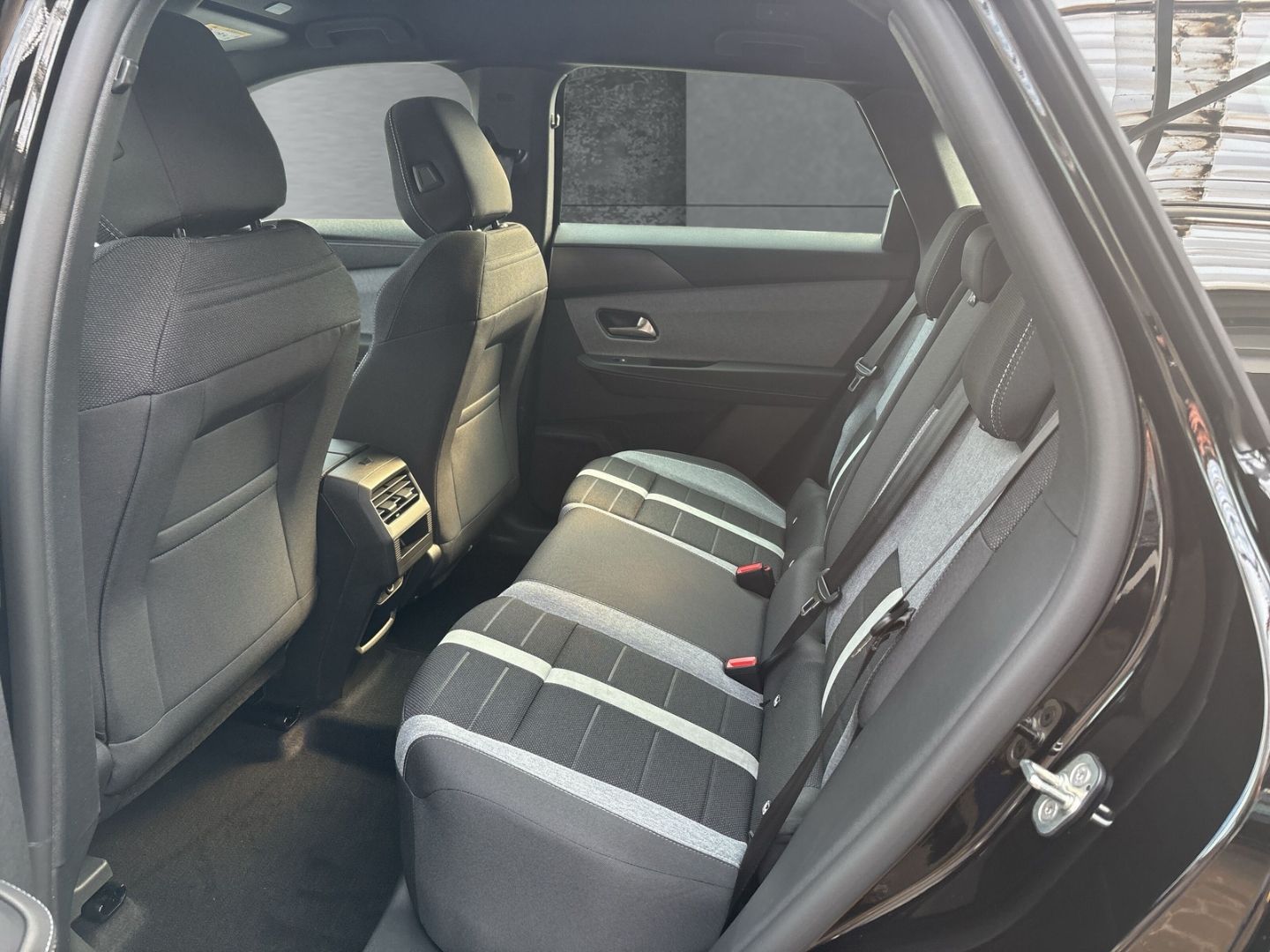 Opel Grandland (X) - Bild 9