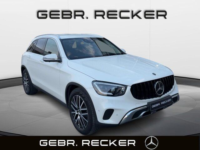 Image of Mercedes-Benz GLC 300