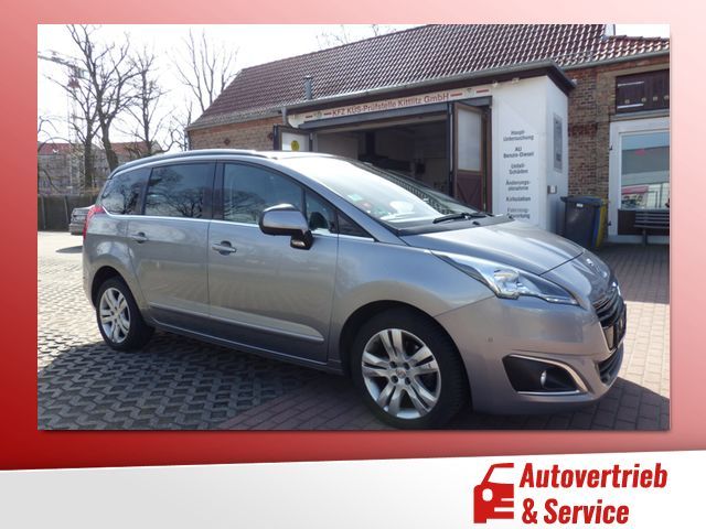 Peugeot 5008 1.6 Blue-HDi  Autom. Navi,Tempo 7-Si., AHK