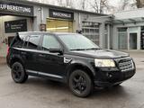 Land Rover Freelander 2.2 TD4 Bi-Xenon*Leder-Alcantara*4x4* - Land Rover Freelander mit Panoramadach