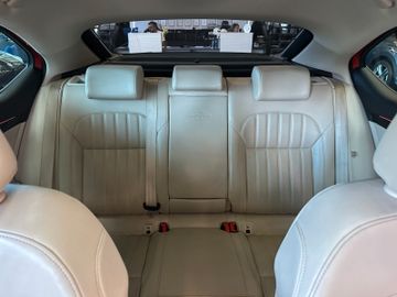 Skoda Superb Lim. L&K 4x4 *Leder*TÜV*Sitzh.*Sitzbelüft