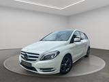 Mercedes-Benz B -Klasse B 180*SHZ*PDC*Bi-Xenon* - Mercedes-Benz B 180 aus 2012