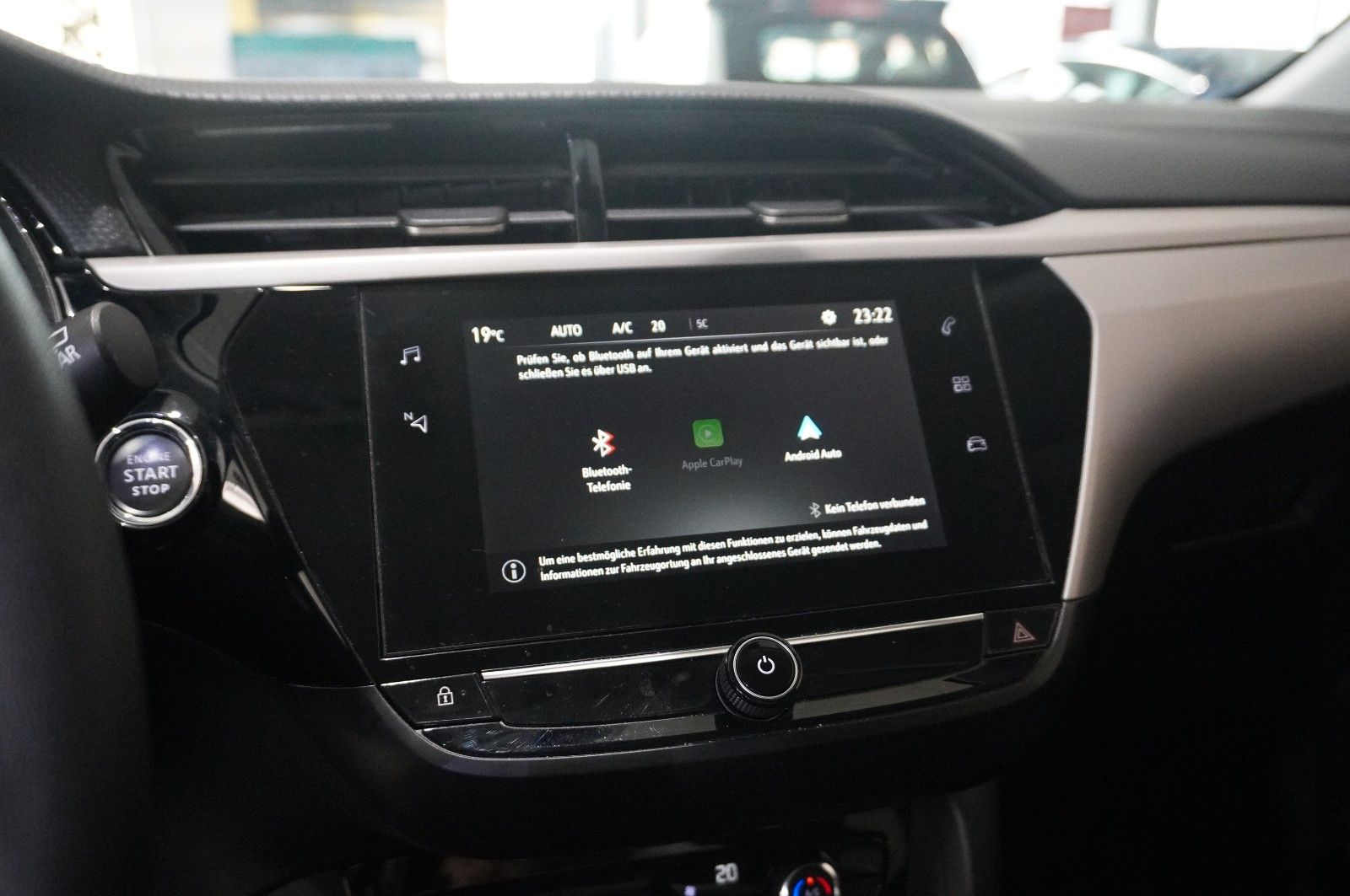 Fahrzeugabbildung Opel Corsa-e ELEKTRO 1-PHASIG NAVI/DAB/KAMEERA/VIRTU.