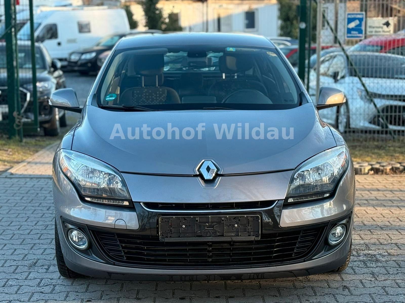Renault Megane III Lim. 5-trg. Paris*85.TKM*Navigation*