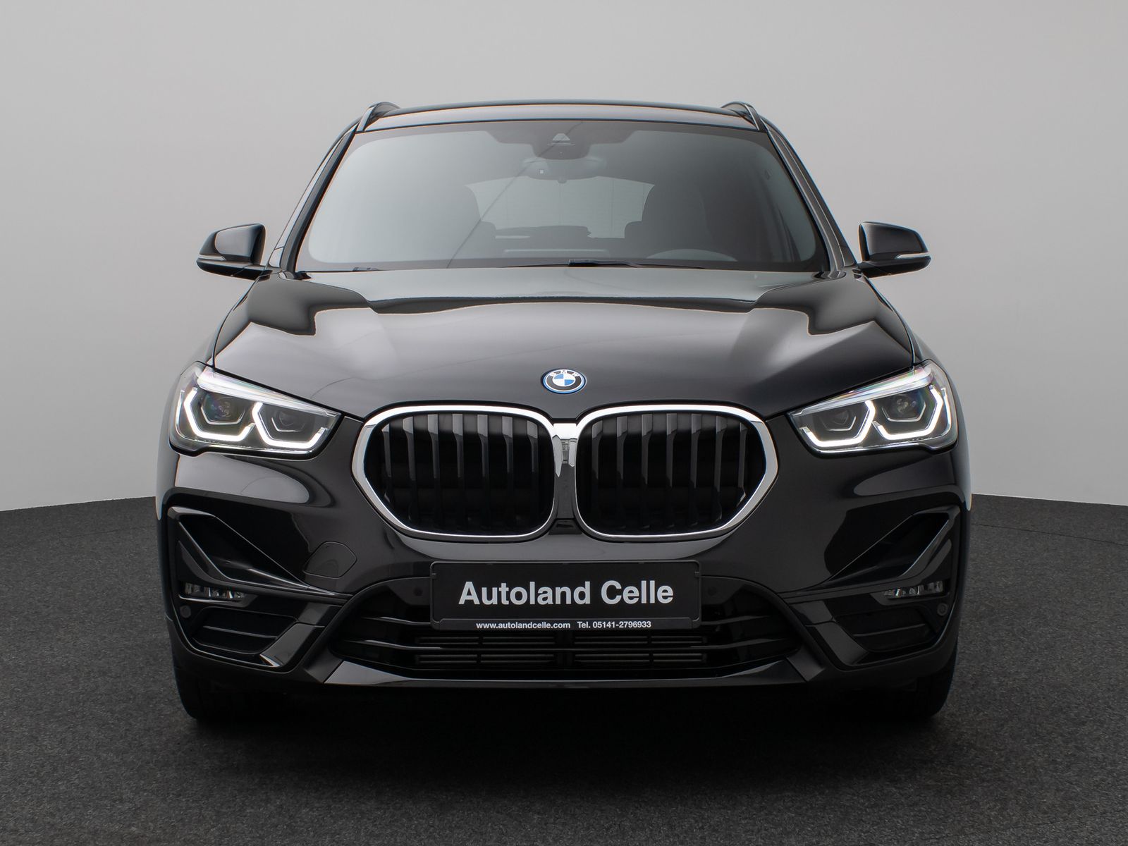 Fahrzeugabbildung BMW X1 xD25e Sport Line Kamera HUD DAB Navi+ Alarm