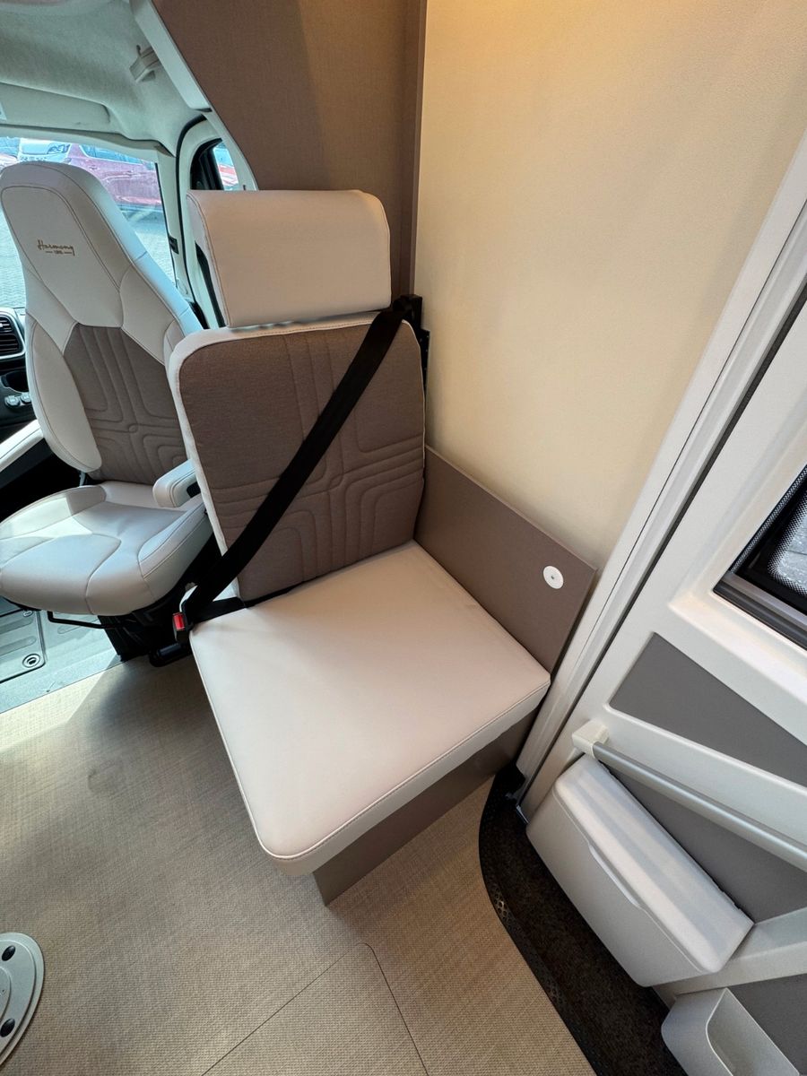Fahrzeugabbildung Bürstner Lyseo TD 727 G Harmony Line -SUMMER  SALE - 18%!