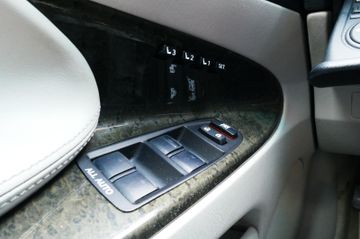 Fahrzeugabbildung Lexus GS 300 erst 99Tkm