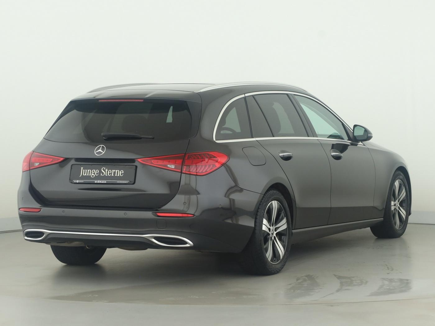 Mercedes-Benz C 300 d T *Avantgarde*AHK*Digital-Light*PTS*Kam.