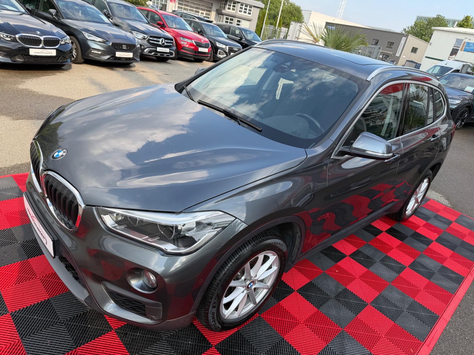 BMW X1 sDrive 20 i Advantage*LED*Navi*Harman-Kardon*