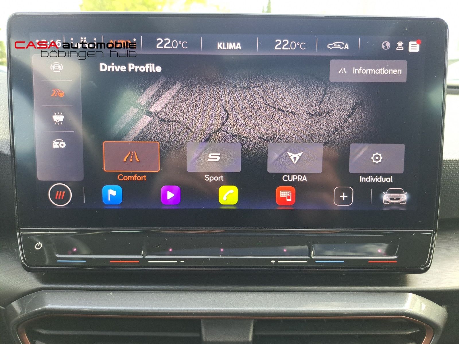 Leon Sportstourer VZ 4Drive 2.0 TSI DSG AHK Pano