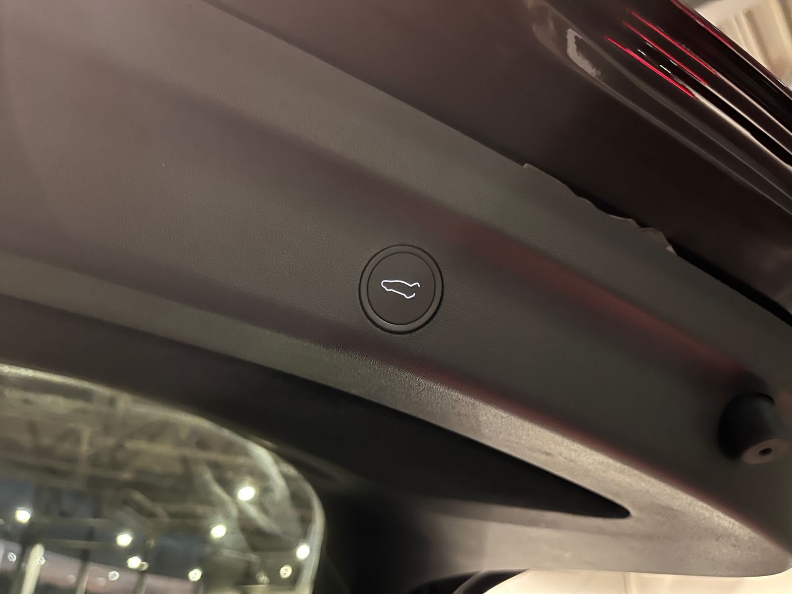 Fahrzeugabbildung Tesla Model Y SR RWD AUTOPILOT PANO 360° WP 19"