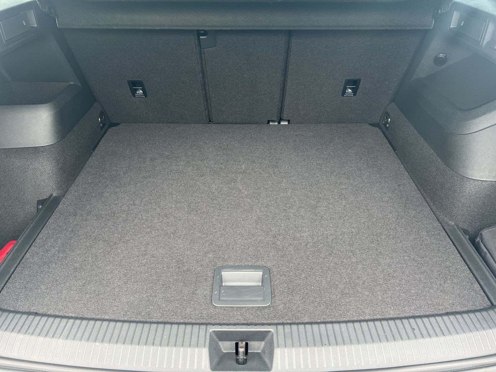 Tiguan Goal 2.0 TDI DSG AHK*Pano*Navi*ACC*LED