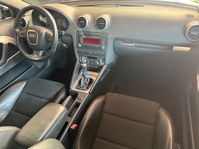 AUDI A3 A3 1.8l S LINE PLUS*XENON*TEMPO*PDC*SZHG*TÜV NEU - Bild 14