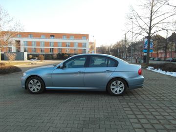 BMW 318 - 4