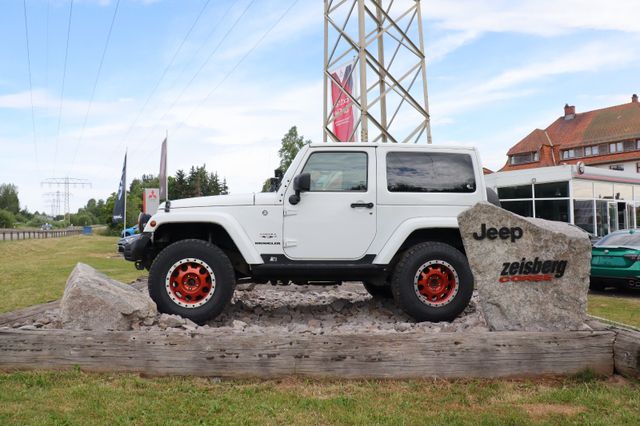 Fahrzeugabbildung Jeep Wrangler 2.8l CRD AT 2.5" AEV FOX JKS AHK