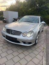 Mercedes-Benz CLK 500 V8 Coupé - Mercedes-Benz CLK 500: Coupe