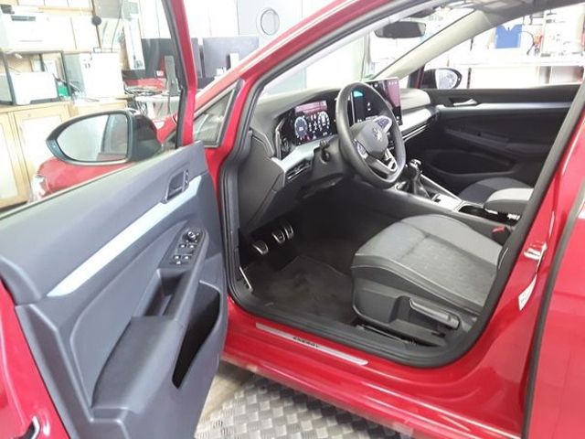 Golf VIII Variant 1.5 TSI Energy LED+SHZ+CARPLAY