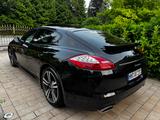Porsche Panamera 4 / Navi / Luftfahrwerk / Schiebedach / - Porsche Panamera: Schwarz