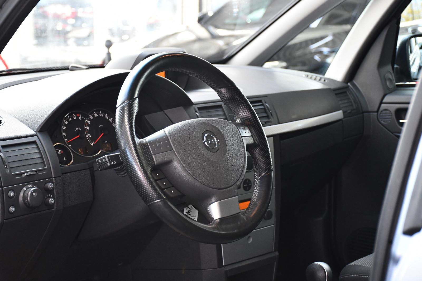 Opel Meriva Innovation 110 Jahre Edt OPC Line Aut.