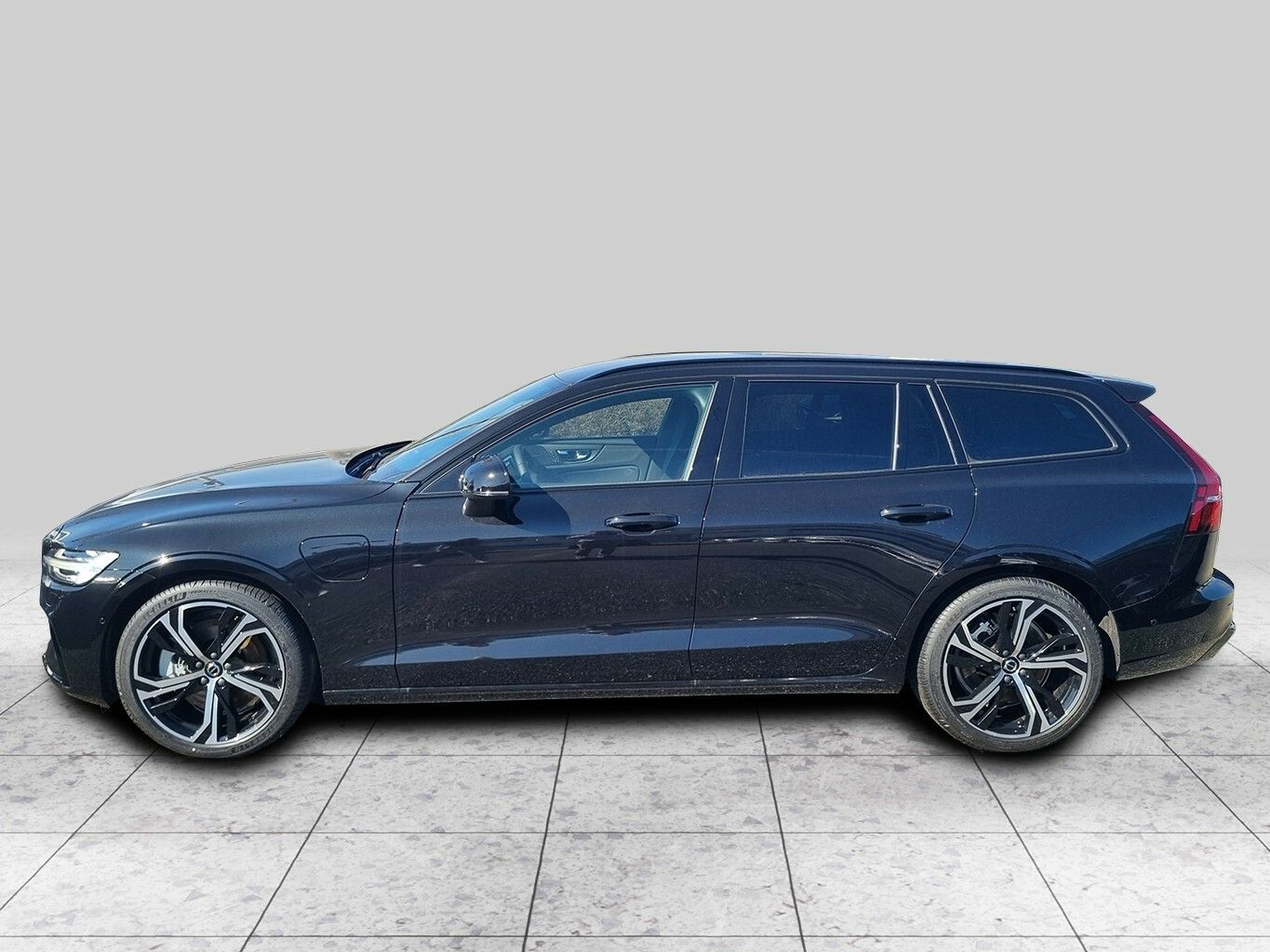 Volvo V60 T6 PLUS DARK TOP DEAL imagem 2