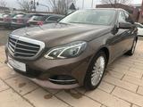 Mercedes-Benz E 250  CGI BlueEfficiency Navi 360°Kamera Automa - gebrauchte Mercedes-Benz E 250 aus dem Jahr 2014