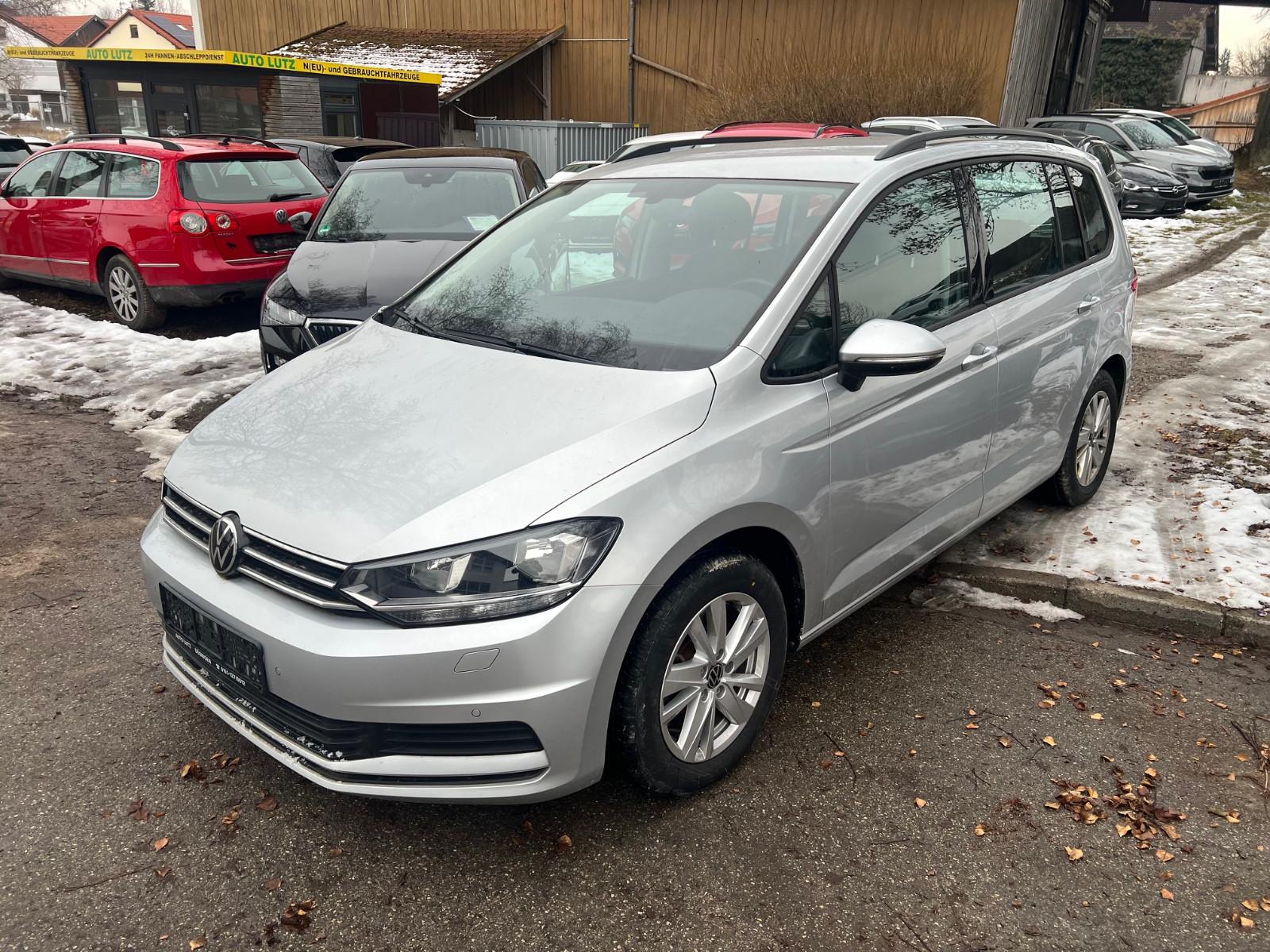 Volkswagen Touran Comfortline 1,5 TSI NAVI SITZHEIZUNG