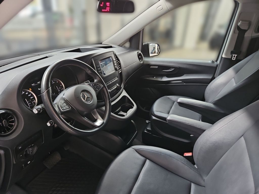 Fahrzeugabbildung Mercedes-Benz Vito 124 Tourer kompakt 4x4 Taxi 8 Sitze AHK STH