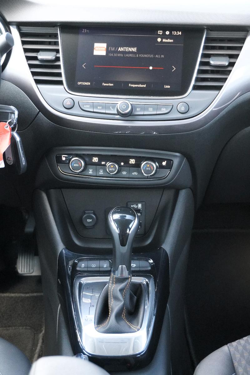 Opel Crossland Innovation*Navi*AHK*SHZ*AppelC.*PDC*
