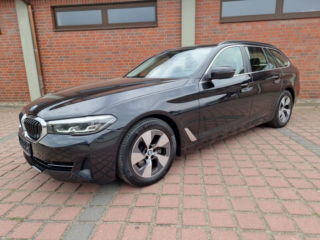 Image of BMW 520