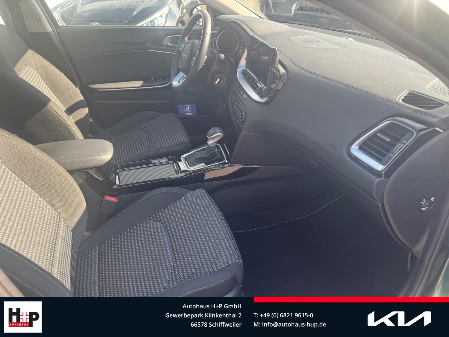 Kia Ceed_sw Sportswagon Vision Apple CarPlay Navigat