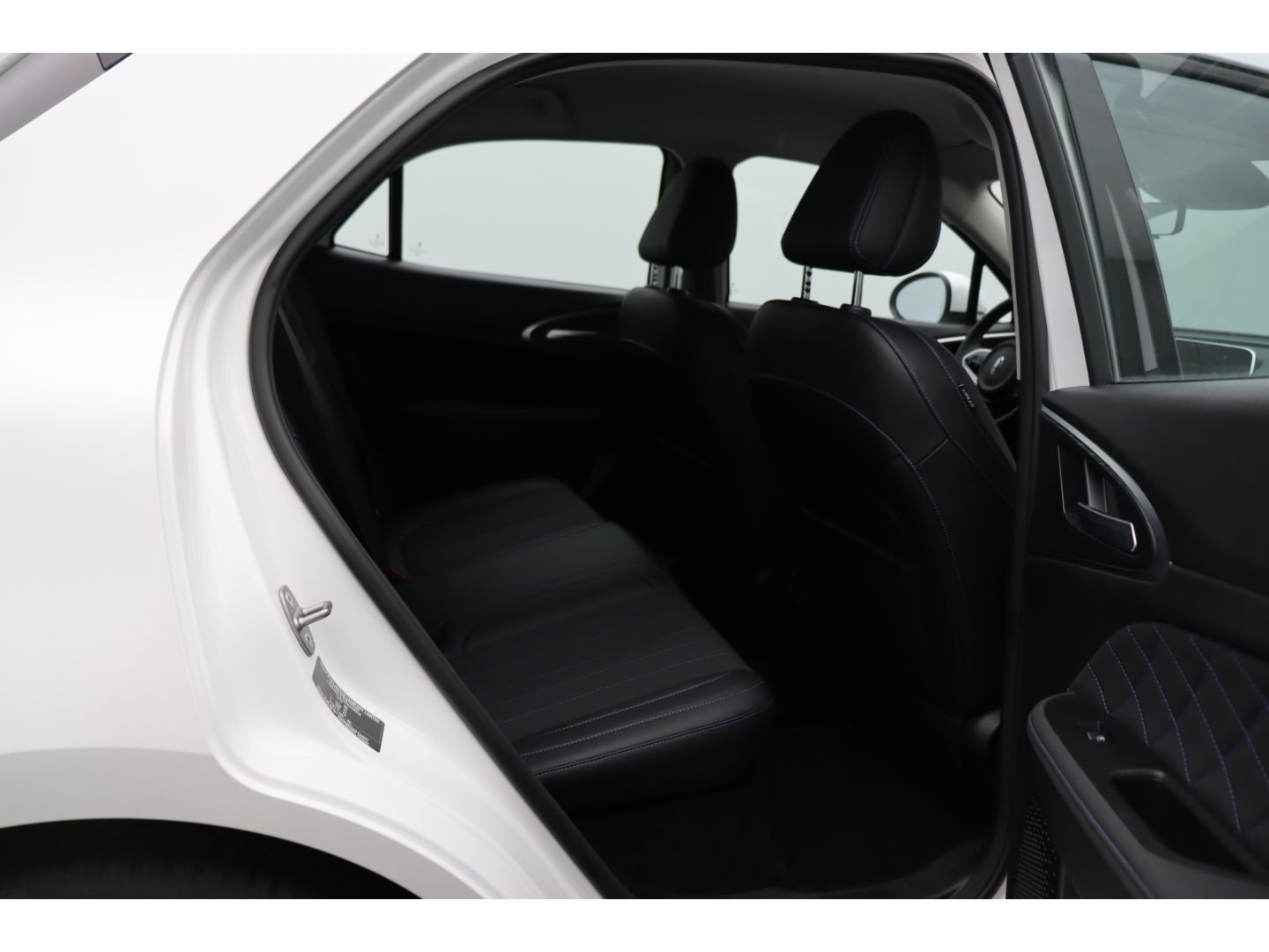 Fahrzeugabbildung GWM ORA 03 300 ACC Digitales Cockpit Totwinkelass.