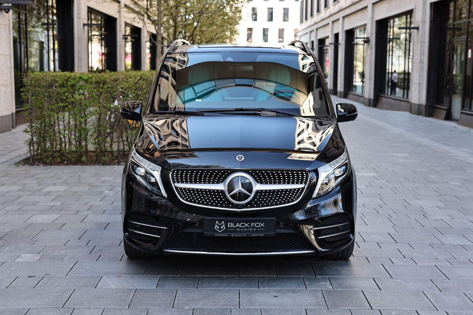 Mercedes-Benz V 300 4MATIC extralang | BURMESTER | VIP LUXURY imagem 3