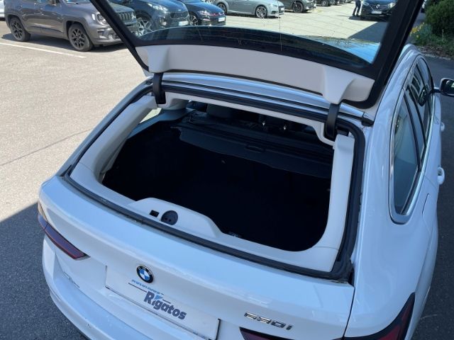 Fahrzeugabbildung BMW 530 i Mild-Hybrid Luxury Line Autom. Panoramadac