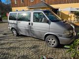 Volkswagen T4 Caravelle 2.5 TDI 95kW Comfortline - VW T4 Caravelle mit Schiebedach