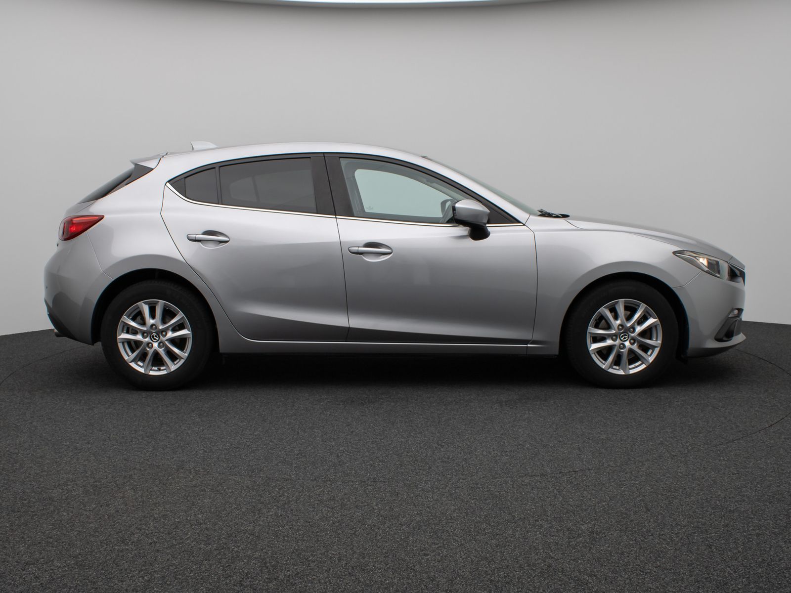 Fahrzeugabbildung Mazda 3 Lim.Center-Line Xenon Kamera Tempomat Skyactiv