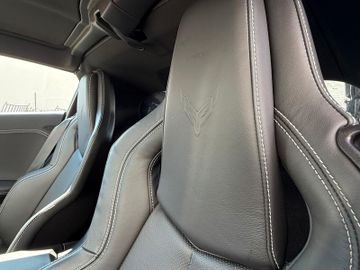 Corvette C8 - 12