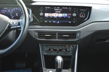 Volkswagen Polo VI  1.0 TSI DSG OPF Highline LEDNaviACCS