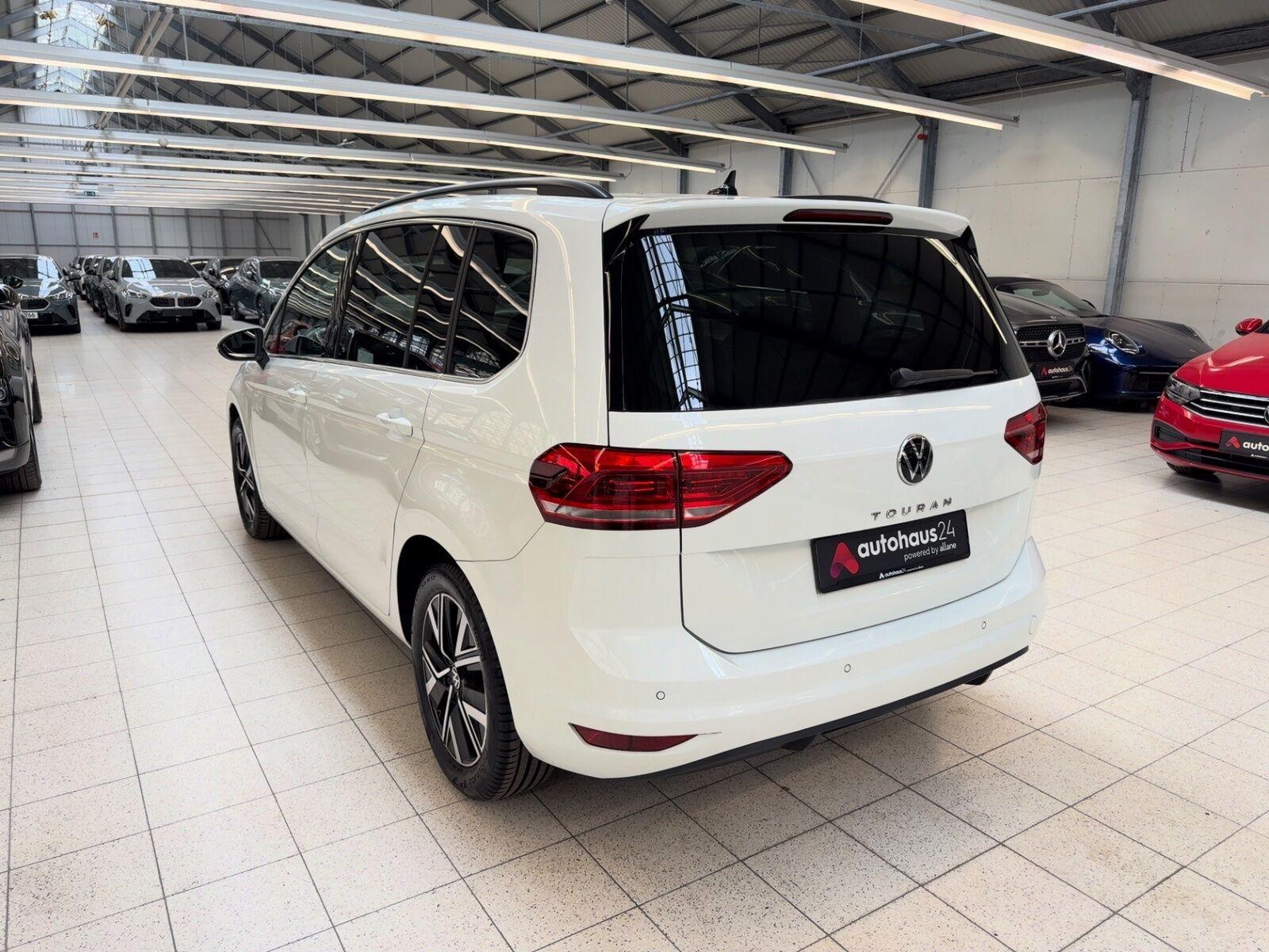 Volkswagen Touran 1.5 TSI Highline Pano LED PDC, миниатюра 4