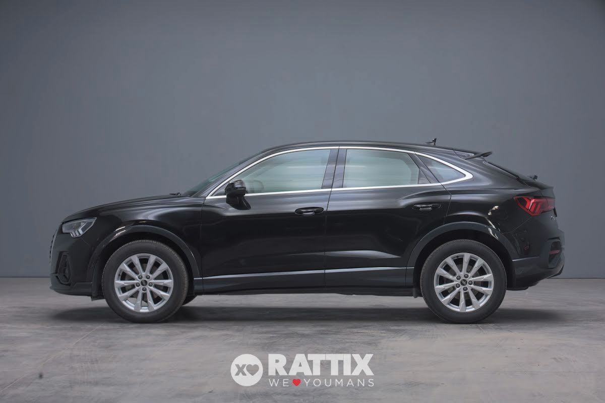 Audi Q3 Sportback 35 2.0 tdi 150CV Business Plus foto 2