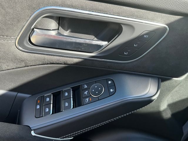 Fahrzeugabbildung Nissan Qashqai 1.5 VC-T e-Power N-Design*KP*Allw.*MJ24