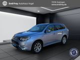 Mitsubishi Outlander Plug-In Hybrid 2.0 4WD Top - Mitsubishi Plug-in Hybrid Outlander aus 2016