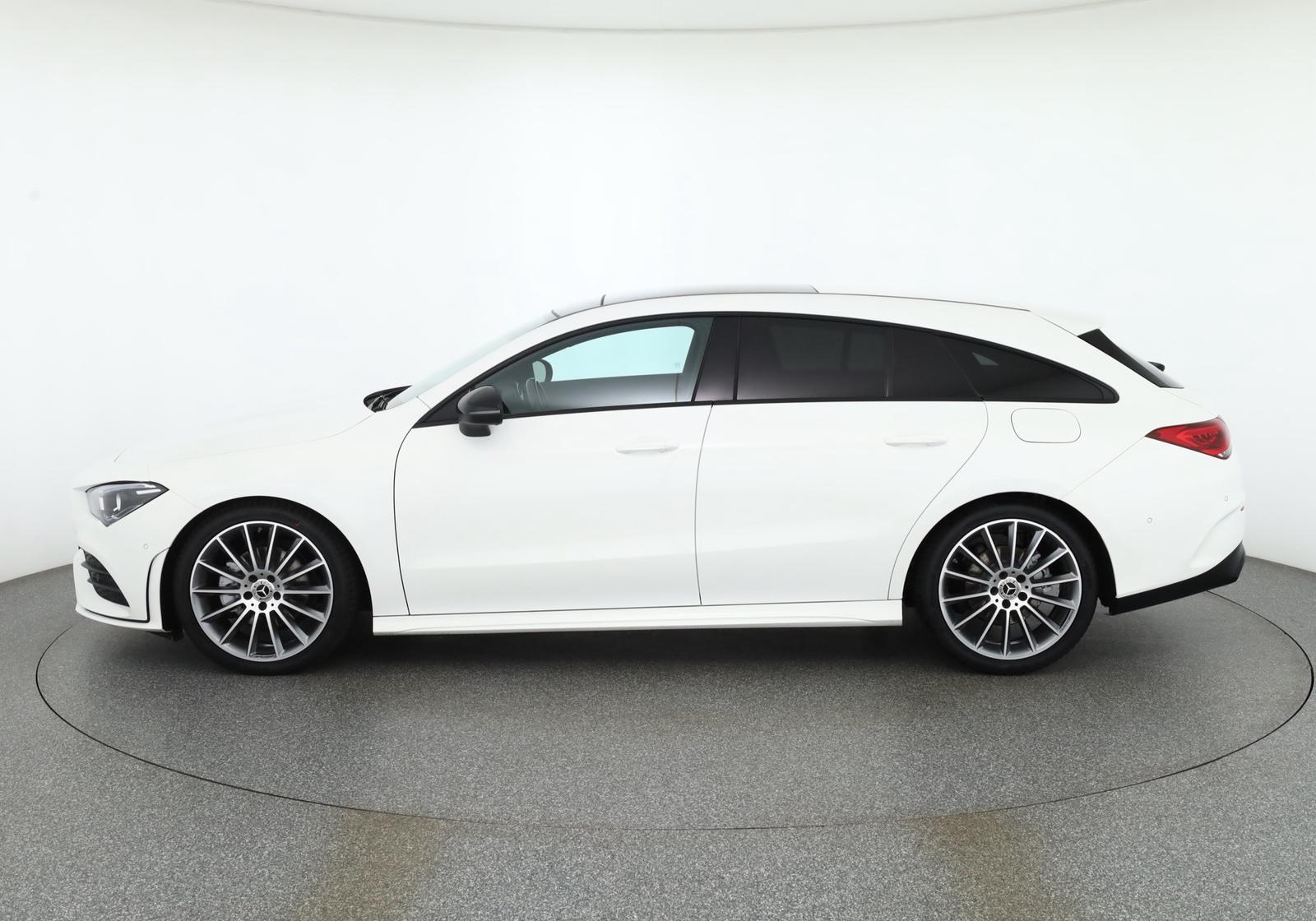 Mercedes-Benz CLA SB AMG Line LED Navi Panorama, миниатюра 2